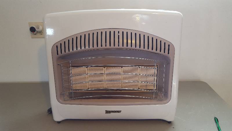 lot 3 image: Legacy Propane Heater - Used