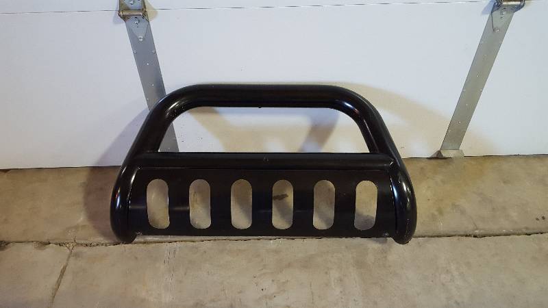 lot 2 image: Dee Zee Bull Rack for Chevys