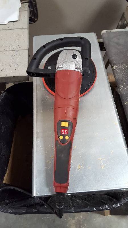 lot 7 image: Chicago Electric car bufferpolisher - used,  and lightweight Dirt Devil Vacuum - Used