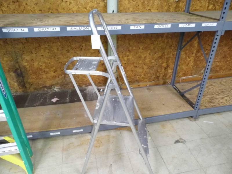 lot 34 image: Werner Step Stool