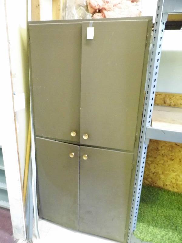 lot 44 image: Wooden Cabinet