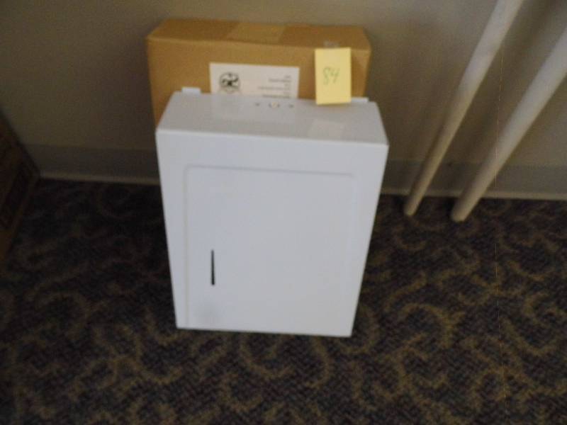 lot 84 image: New Towel Cabinet