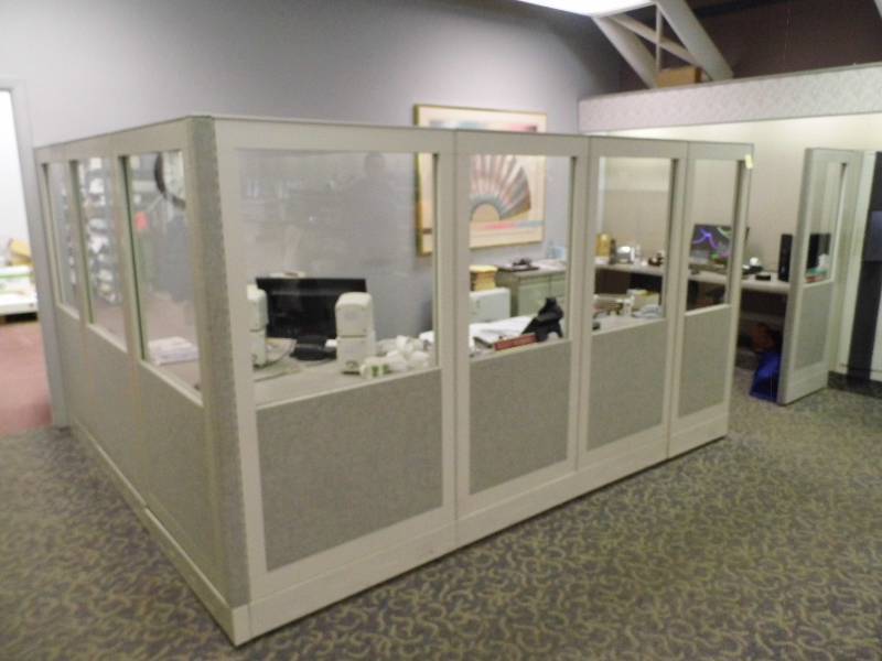 lot 92 image: Paneled Office Cubicle Area