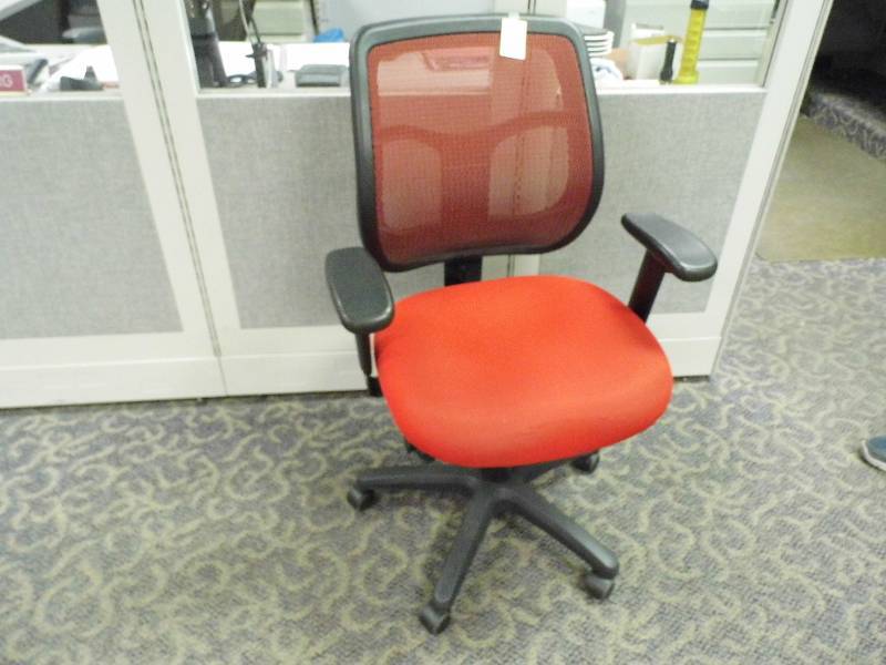 lot 97 image: Red Office Chair