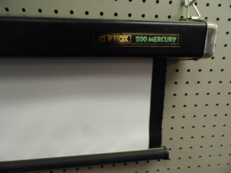 lot 102 image: New Projector Screen