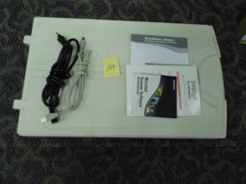 lot 104 image: Scan Maker 9800 XL Scanner