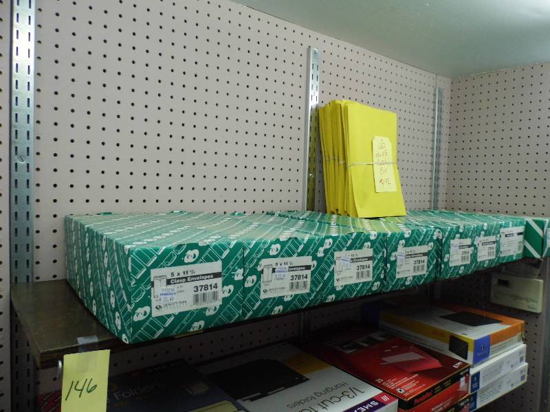 lot 146 image: Assorted Envelopes