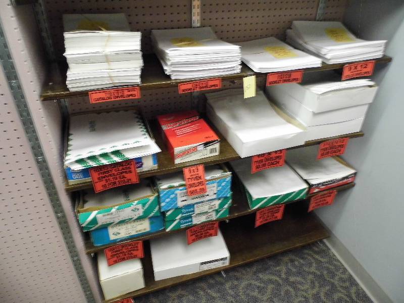 lot 151 image: Assorted Envelopes