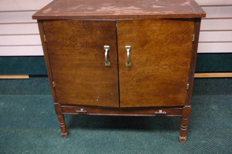 lot 54 image: Wooden Cabinet