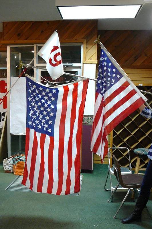 lot 84 image: American Flags & Golf Flag