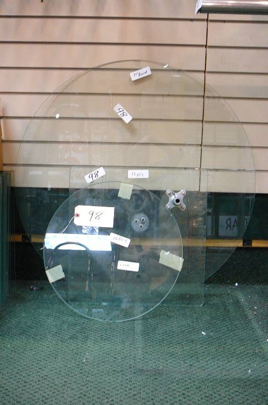 lot 98 image: Glass Shelves