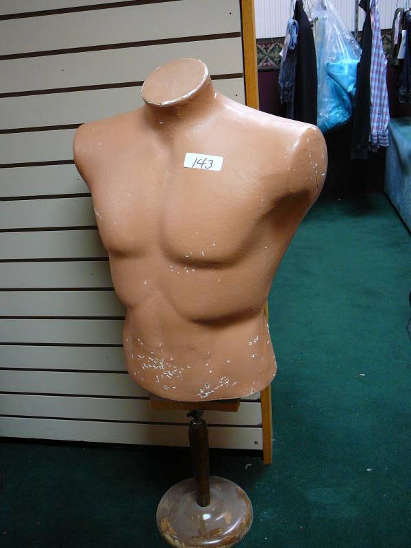 lot 143 image: Vintage Mannequin