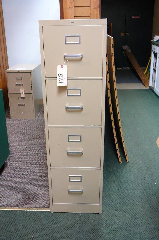 lot 178 image: Filing Cabinet