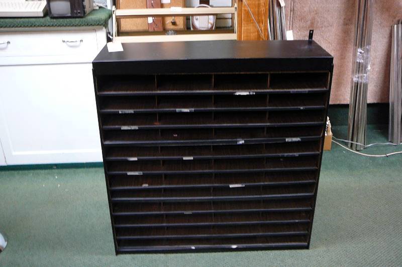 lot 193 image: Office Sorter