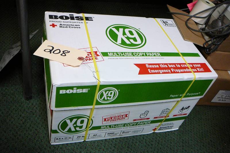 lot 208 image: Office Items