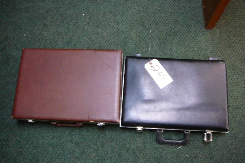 lot 210 image: Briefcases