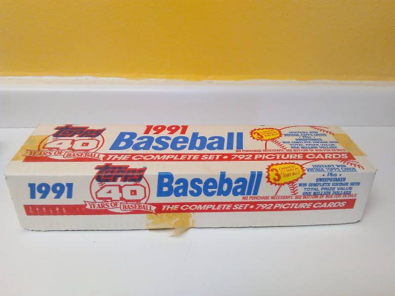 lot 551 image: 1991 Complete Set, Topps Baseball Cards