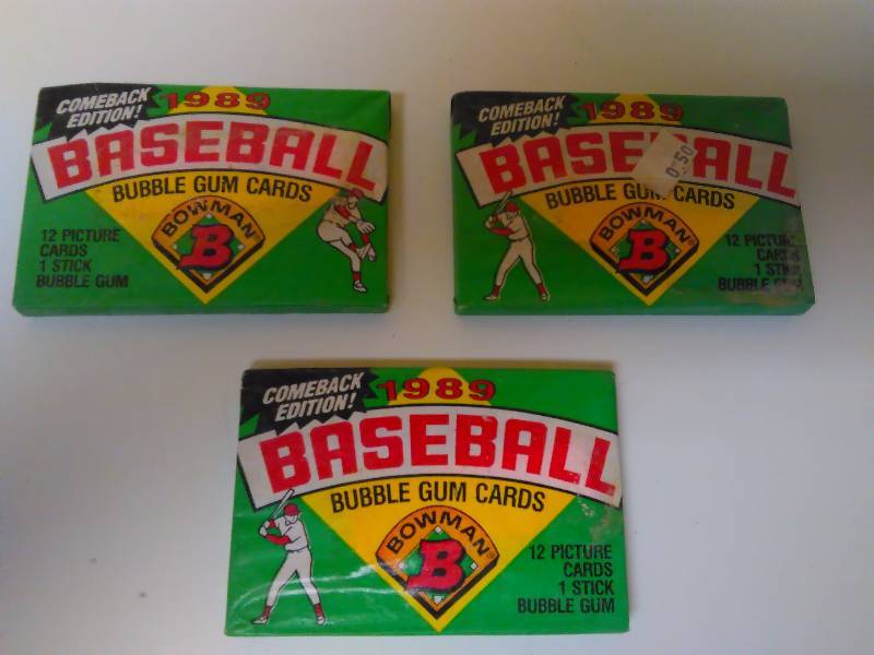 lot 556 image: 3 Wax Pack, 1989 Bowman Baseball Cards (12 cards each)