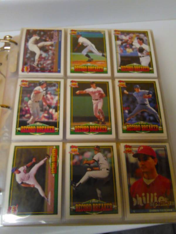 lot 593 image: 1991 Complete Topps, Anniversary Book (1-792), Baseball