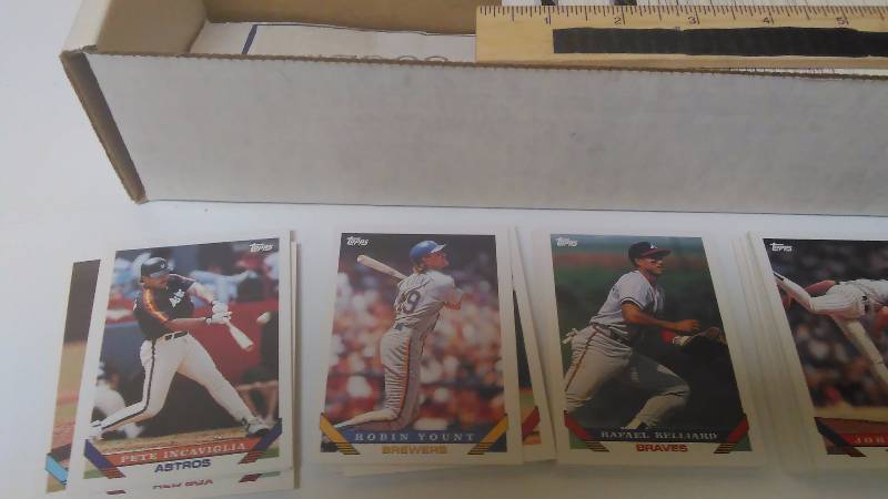 lot 616 image: 1993 Topps Duplicates, Baseball (Approx. 700 cards)