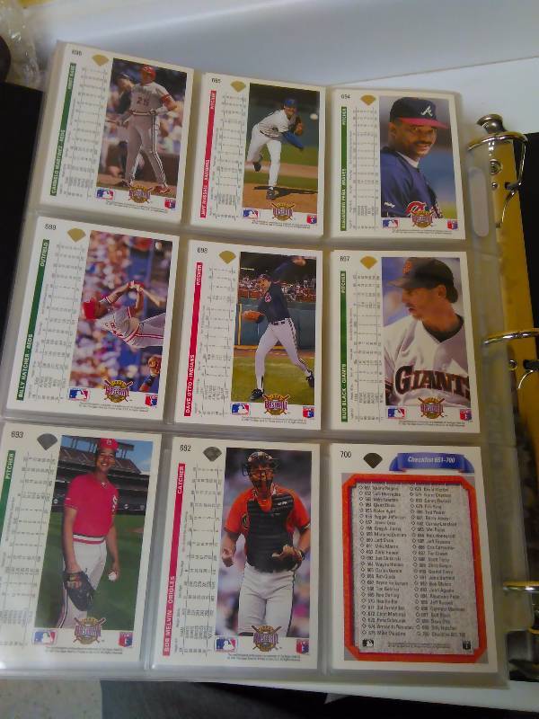 lot 633 image: 1992 Upper Deck Baseball Cards, (1-700) Jim Thome Rookie Card