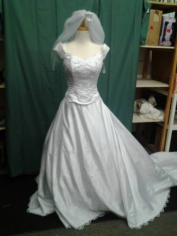 Alfred Angelo White Beaded With Veil Size 10