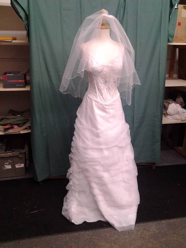 Jovani White Beaded Size 14