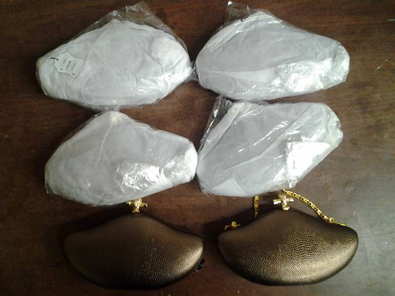 6-New Bronze Shell Shaped Clutches