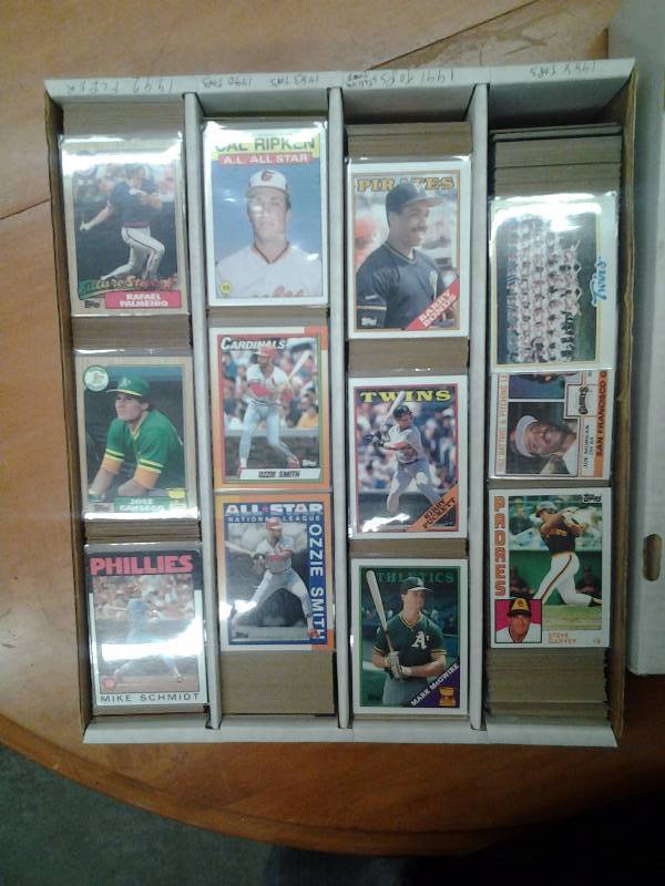 2500 Baseball Cards All Topps From 1970s To 1980s. Some Stars, Rookies, Twins. Good To Exc Cond.