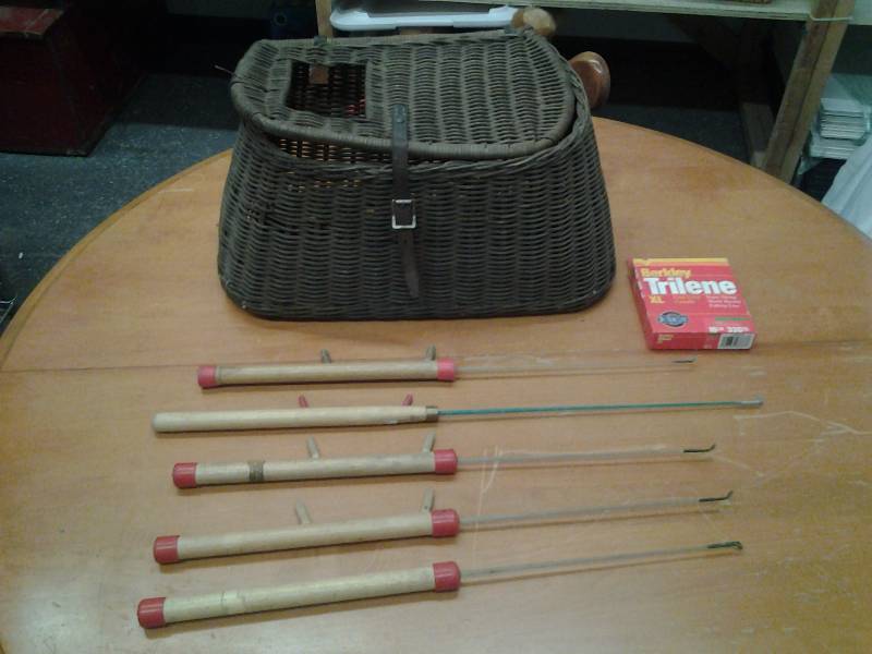 Vintage Fishing Basket, 5 Jig Sticks