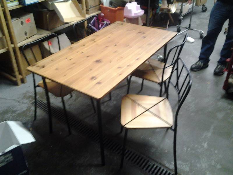 Wood Dinette Set 29x52, With 4 Chairs Steel Framed & Wood Seats