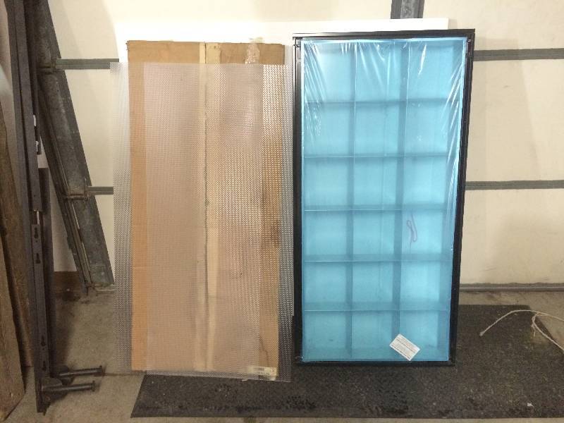 lot 26 image: Fluorescent Shop Light