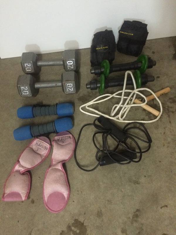 lot 48 image: Exercise Items