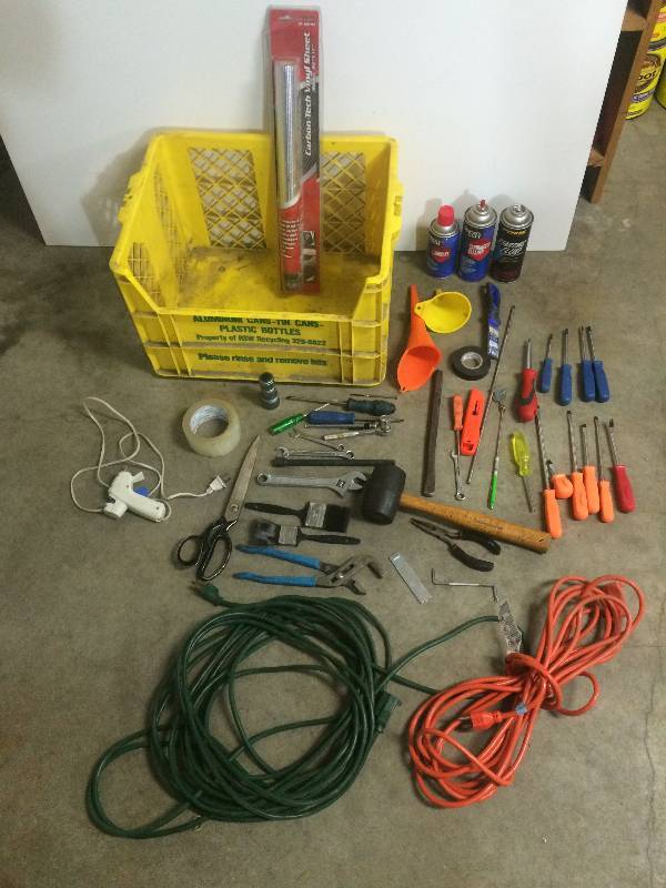 lot 55 image: Assorted Tools