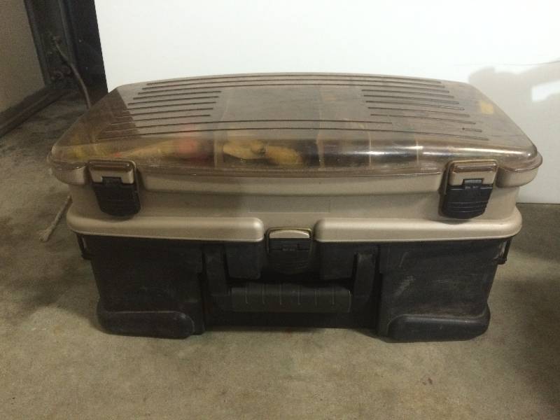 lot 58 image: Tackle Box And Lures