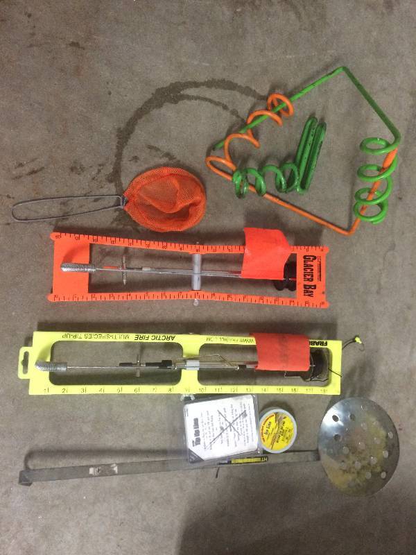 lot 59 image: Tip Ups, Rod Holder, Ice Scoop