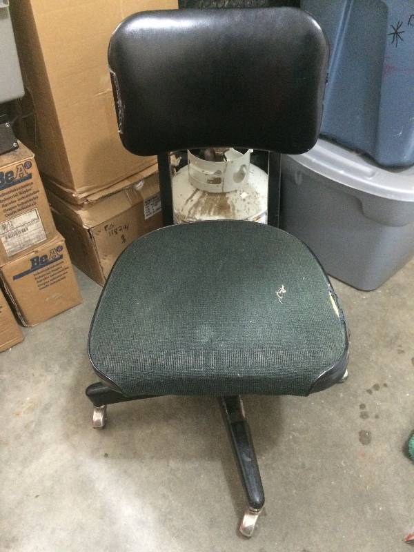 lot 96 image: Shop Office Chair