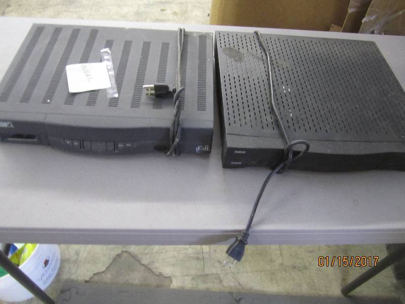 lot 13 image: Echostar Dish Receiver Box, RCA DSS...
