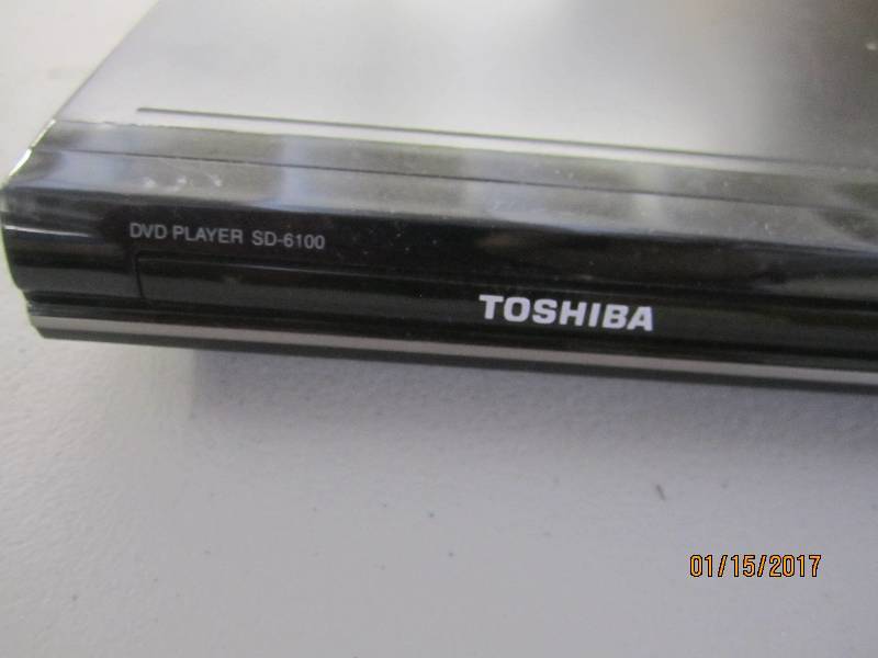 lot 22 image: Toshiba HDMI DVD Player, powers on...