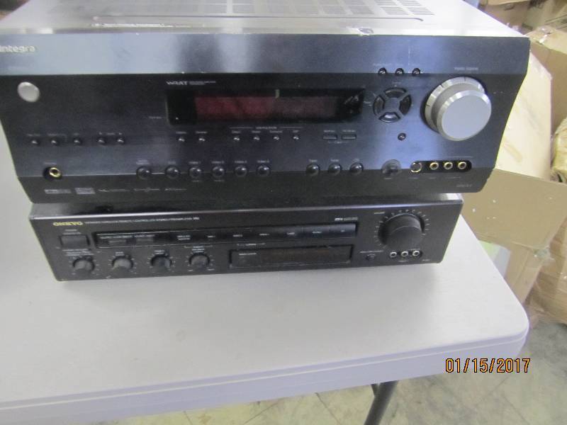 lot 46 image: Integra Home Theater Receiver, Onky...