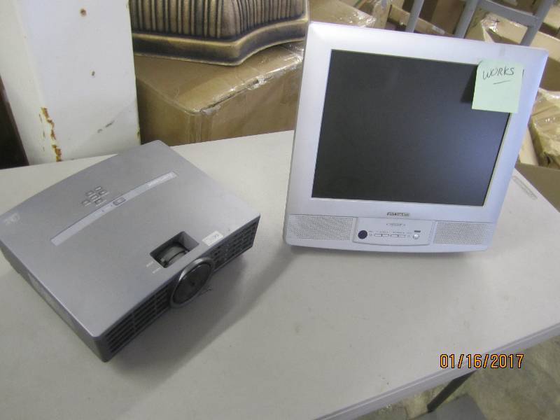 lot 47 image: Sylvania LCD TV , Mitsubishi Projec...