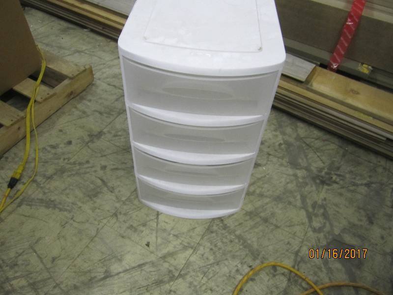 lot 59 image: Sterilite 4 Drawer Organizer...