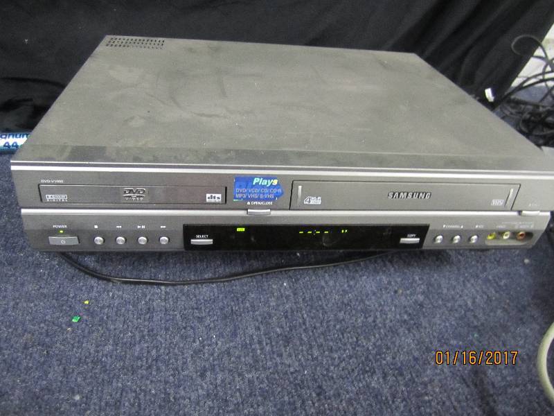 lot 93 image: Samsung DVD Player , Protron DVD pl...