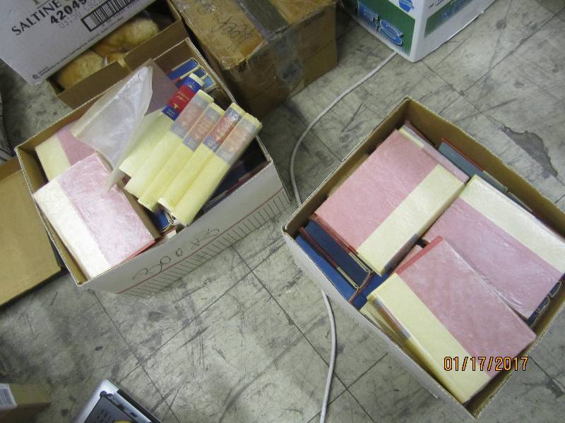 lot 127 image: 2 Boxes of Hard cover Zane Grey Boo...
