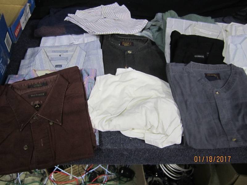 lot 157 image: Lot of Mens Shirts...