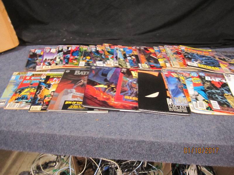 lot 168 image: Large Lot of DC ComicsGraphic Nove...