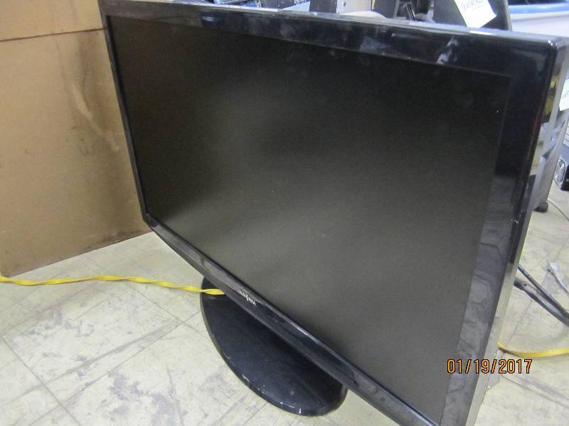 lot 195 image: Insignia 42 inch LCD TV - tested ...