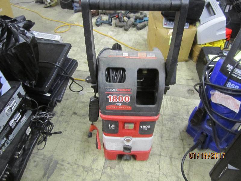 lot 200 image: Clean Force 1800 PSI Electric Power...