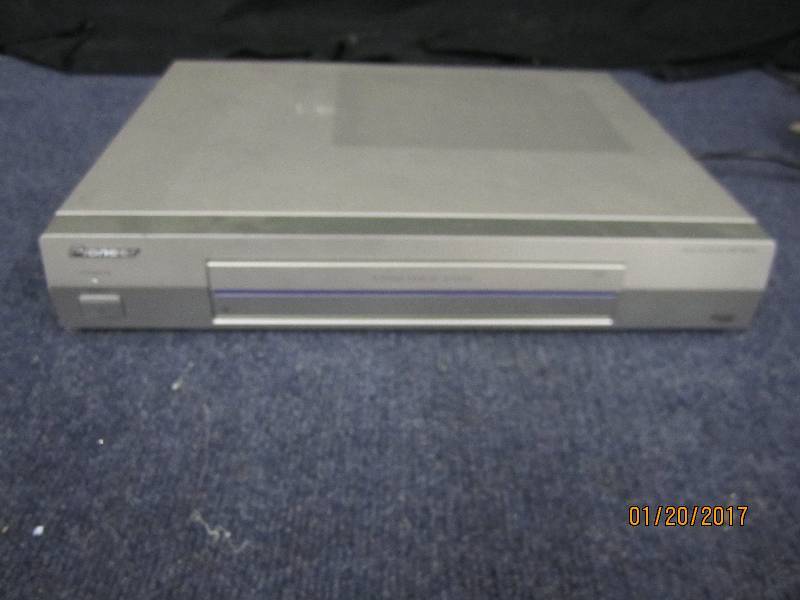 lot 262 image: Pioneer Media Receiver PCP-RO3U- po...