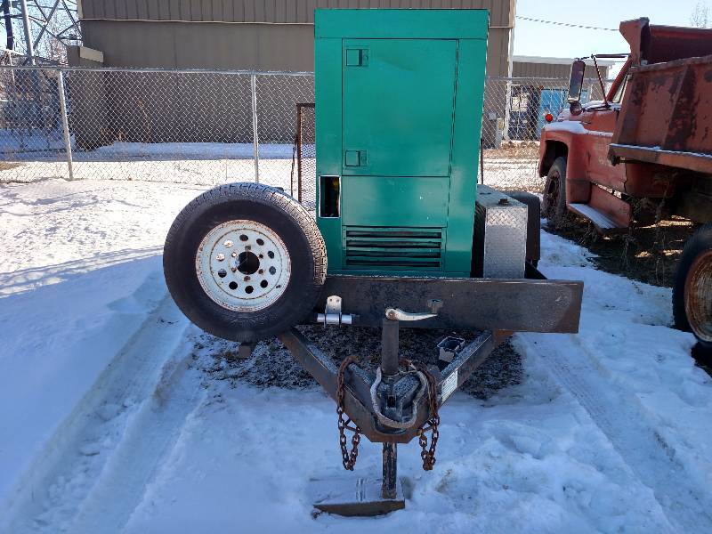 lot 3 image: Onan Genset